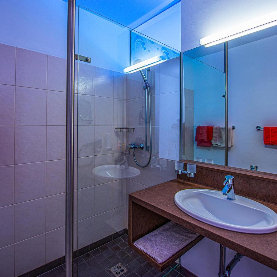 Hotel Garni Weinquadrat Вайсенкирхен-ин-дер-Вахау Экстерьер фото
