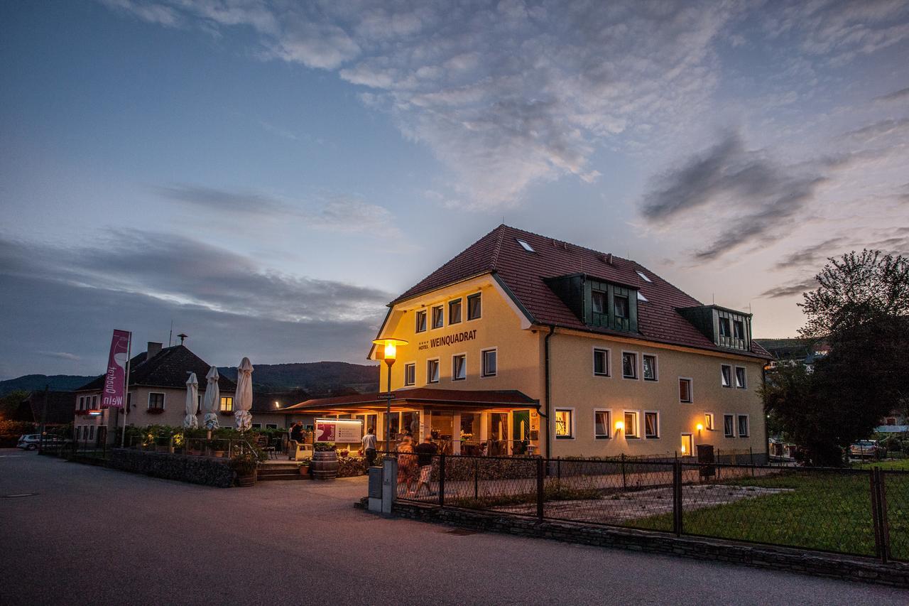 Hotel Garni Weinquadrat Вайсенкирхен-ин-дер-Вахау Экстерьер фото